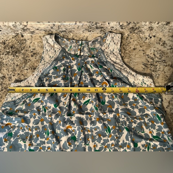 Staccato Teal Floral White Lace Trim Lightweight Tank Top Size M - Picture 7 of 8